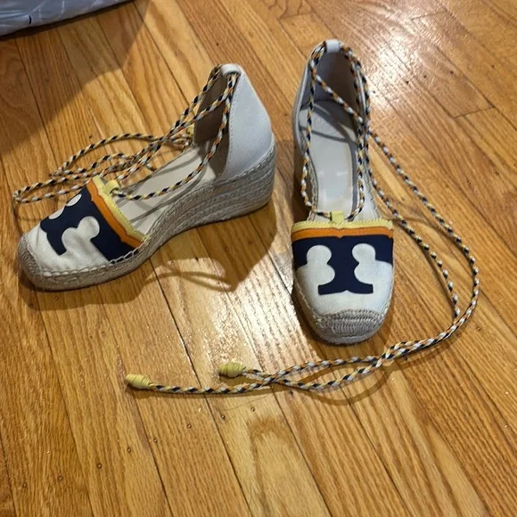 NWT Tory Burch Multicolor Espadrille Sandals - Picture 1 of 3